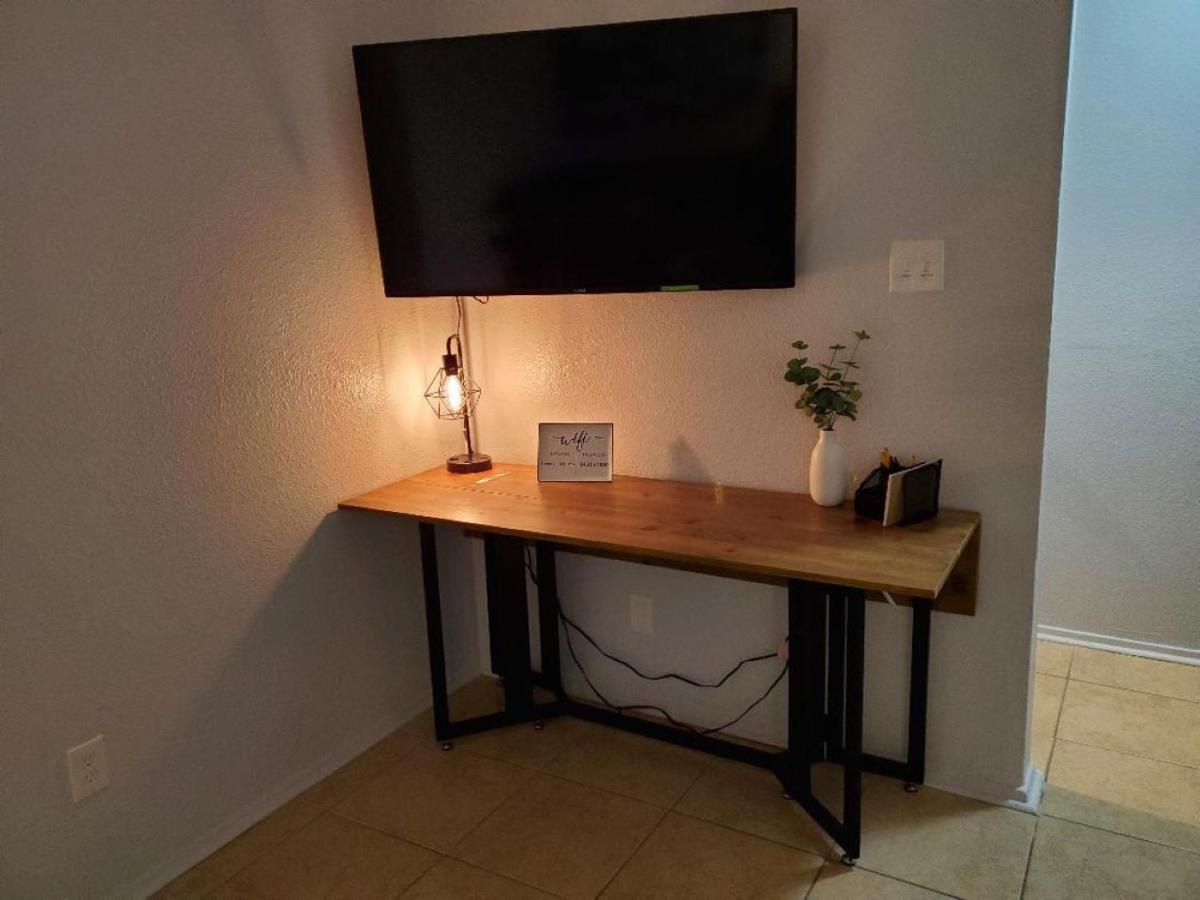 Condo Near Downtown Austin - 2Br Εξωτερικό φωτογραφία